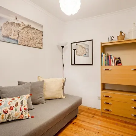 Appartamento Cozy Loft In Historic Chiado *