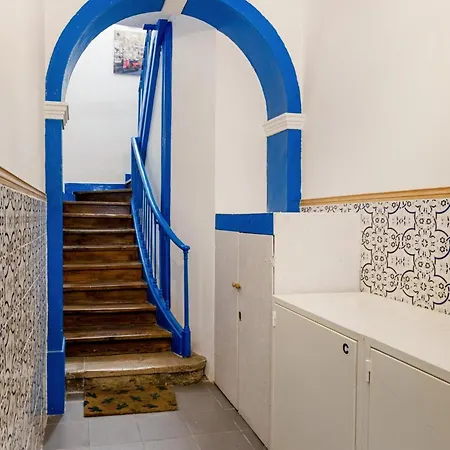 Cozy Loft In Historic Chiado *
